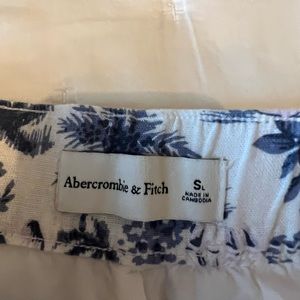 Abercrombie & Fitch Linen-Blend Tailored Wide Leg Pant